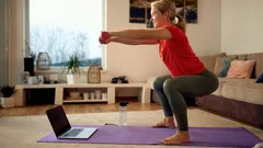 Kyykkytesti 50 ikävuoden jälkeen: tämä kyykkyjen määrä kertoo, kuinka vahva olet