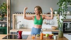 5 tuotetta, jotka kannattaa unohtaa lopullisesti 50 ikävuoden jälkeen – keho kiittää