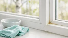 Näin saat ikkunanpuitteet taas valkoisiksi: 5 vaihetta ja 3 kotikonstia